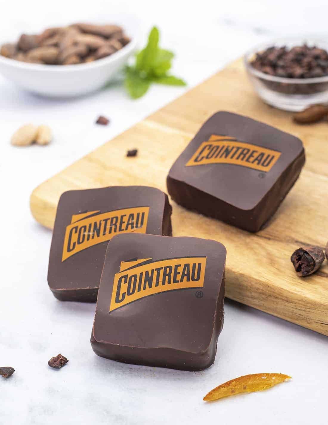 Cointreau Ganache - Pack of 4 or 8 - Chocolat Beussent Lachelle Cointreau Ganache - Pack of 4 or 8 - Chocolat Beussent Lachelle