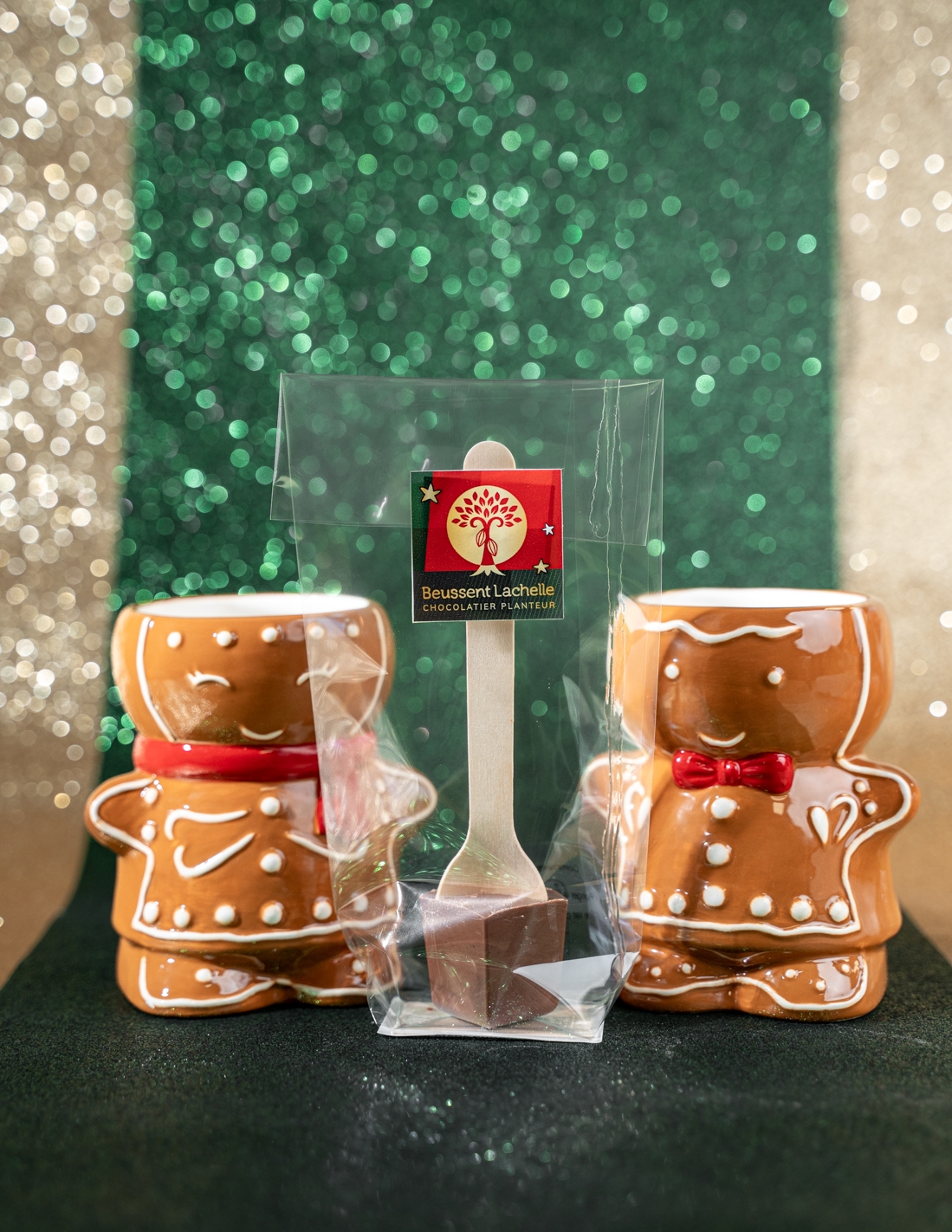 Mug ou tasse chocolatada                                 2